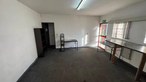 12 Piet Bekker Road, Jet Park